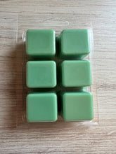 Load image into Gallery viewer, My First Christmas Tree - Soy Clamshell Wax Melts - Set of 6 - Pine &amp; White Birch Fresh Christmas Tree Scent
